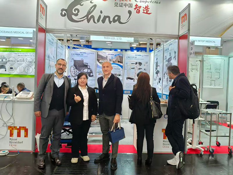 Yuteng Medical di Pameran Dubai
