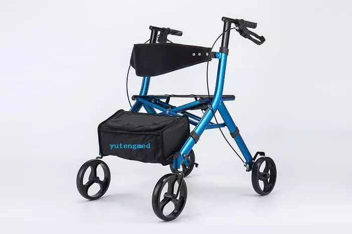 Mengapa anda tidak boleh menggunakan Rollator Walker sebagai pengganti kerusi roda?